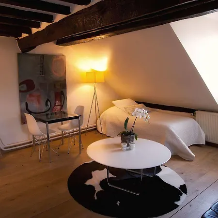 Galerie Dis 3*