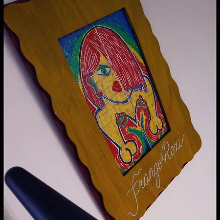 迪斯画廊酒店 酒店